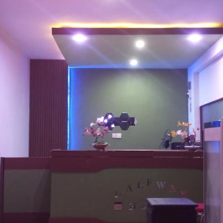 New Kami Homestay Banyuwangi  Ngoại thất bức ảnh