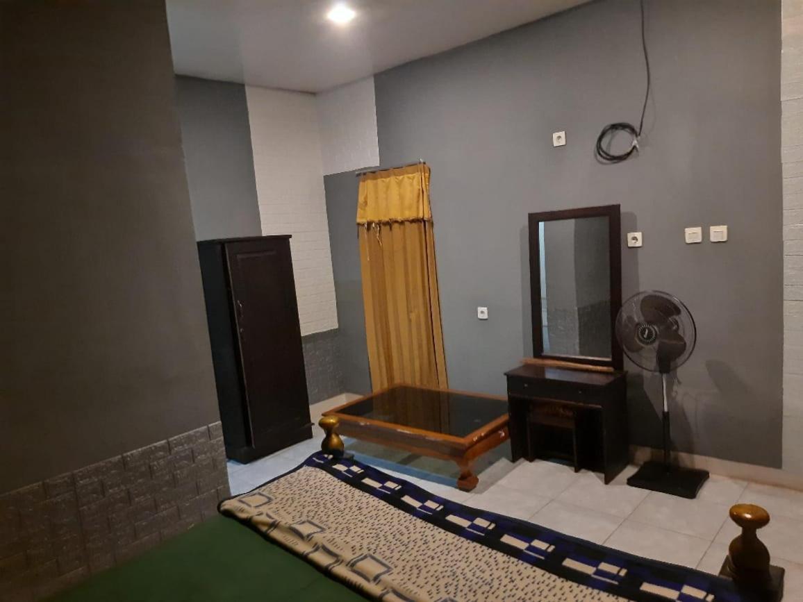 New Kami Homestay Banyuwangi  Ngoại thất bức ảnh