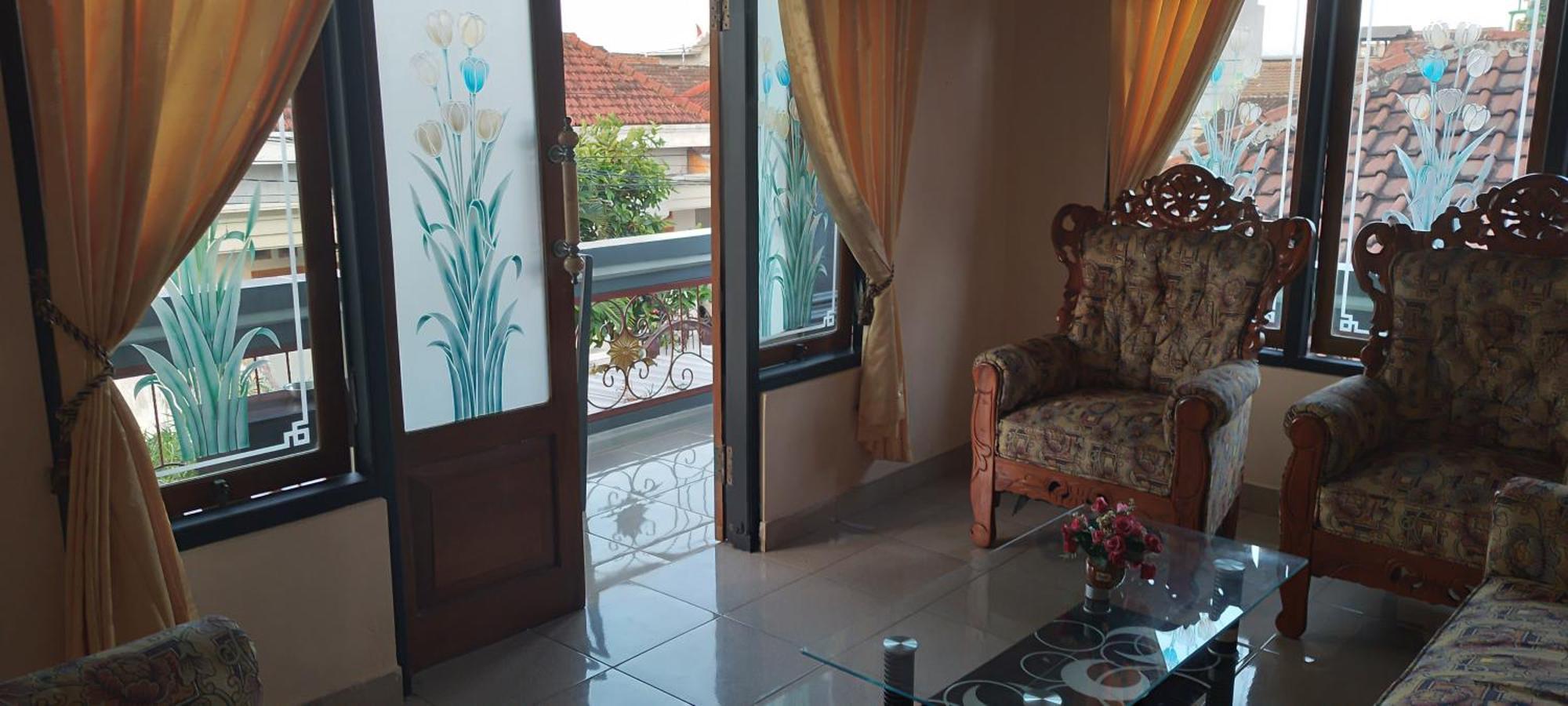 New Kami Homestay Banyuwangi  Ngoại thất bức ảnh
