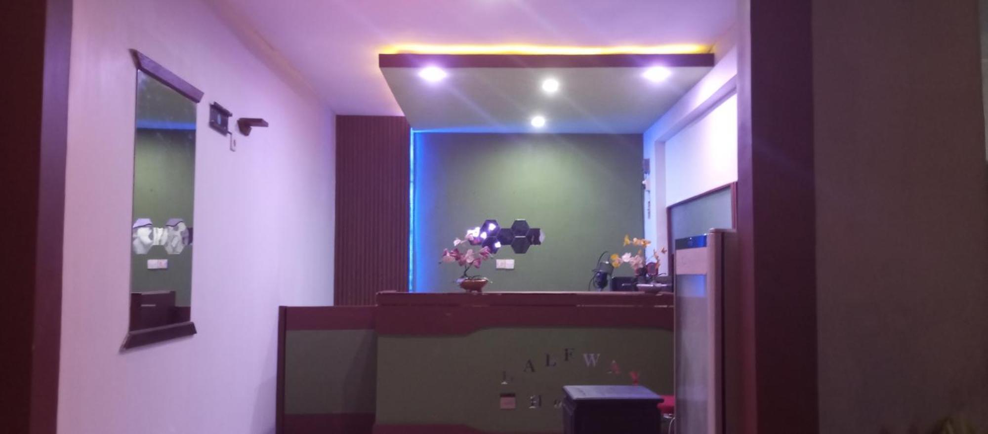 New Kami Homestay Banyuwangi  Ngoại thất bức ảnh