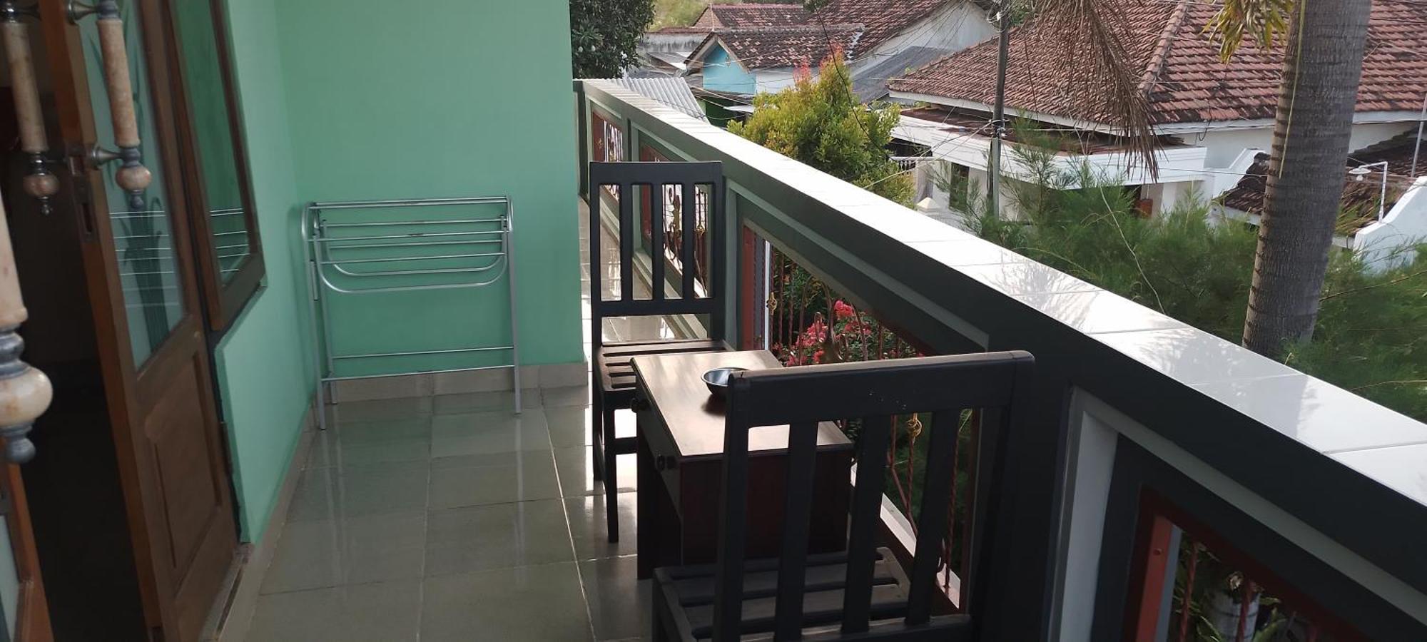 New Kami Homestay Banyuwangi  Ngoại thất bức ảnh