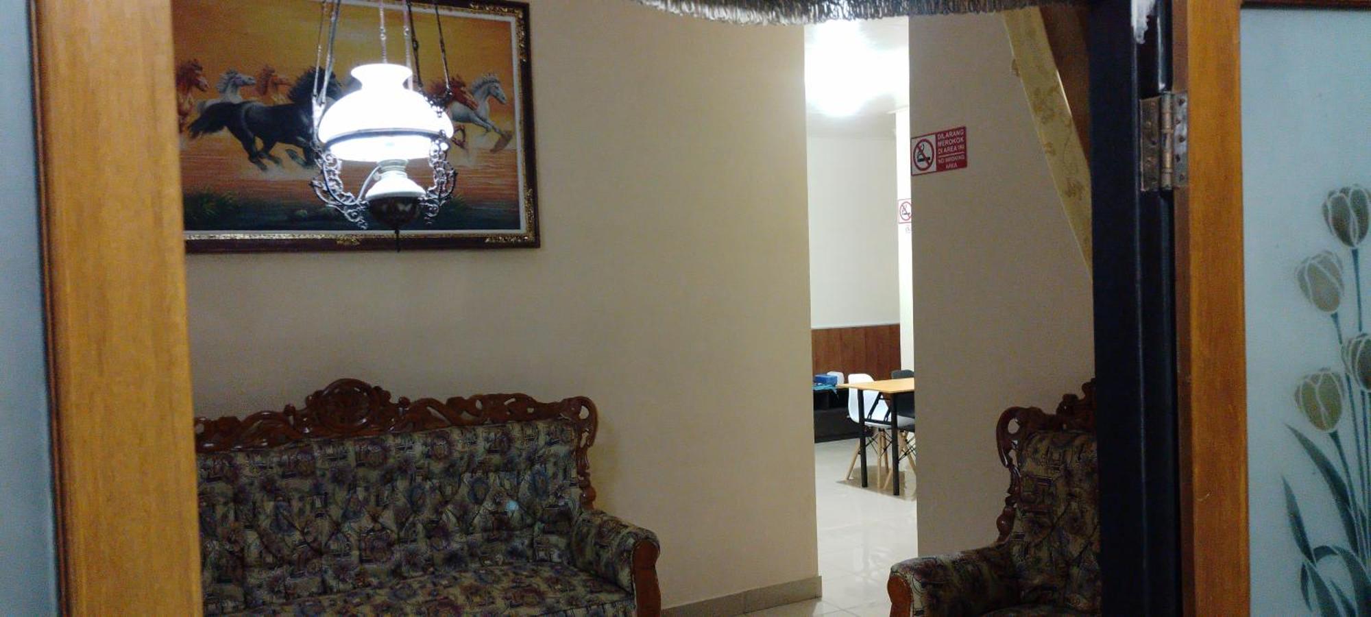 New Kami Homestay Banyuwangi  Ngoại thất bức ảnh