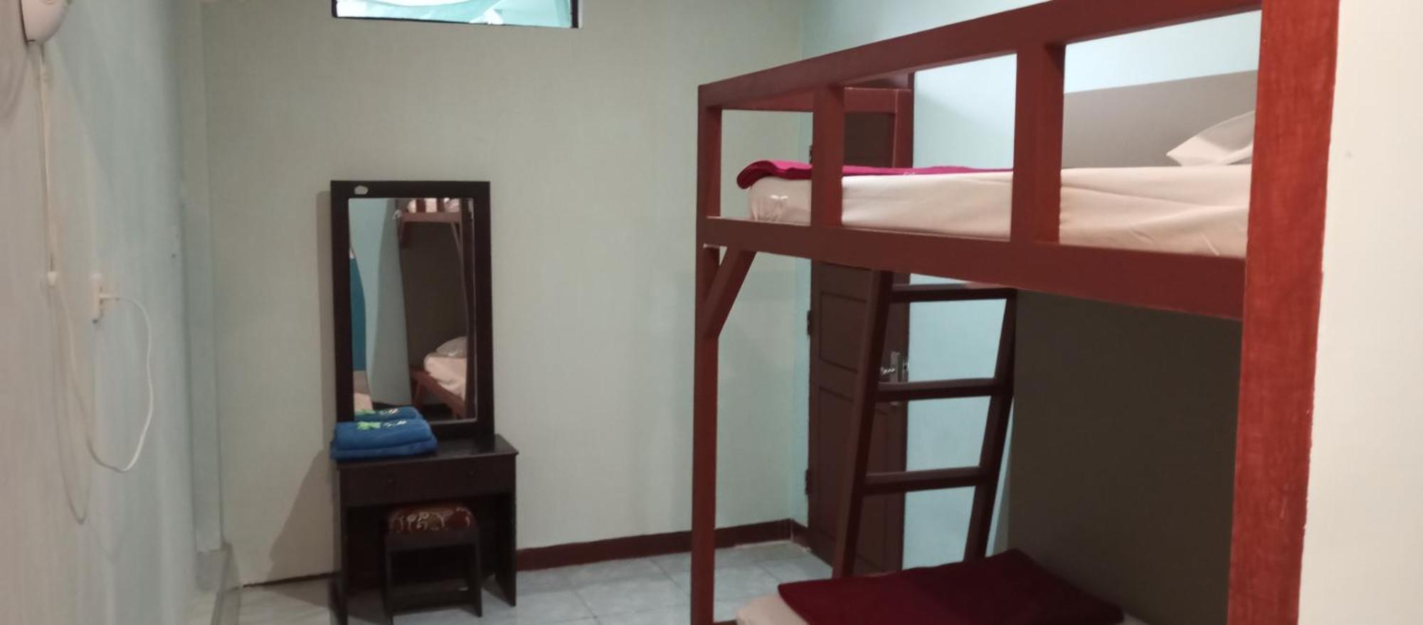 New Kami Homestay Banyuwangi  Ngoại thất bức ảnh